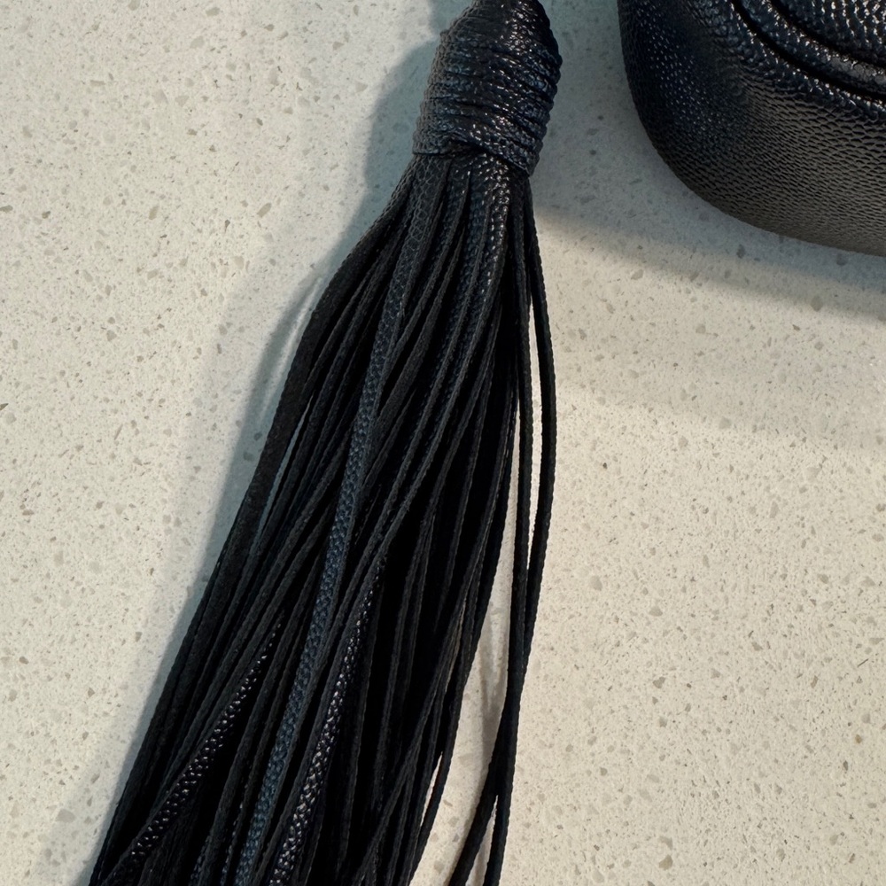 Black Saint Laurent mini lou camera bag - crossbody with gold chain - Picture 2 of 7